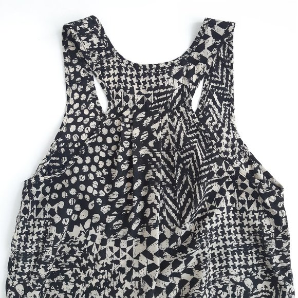 Abstract pattern tank top (small) - Picture 4 of 9
